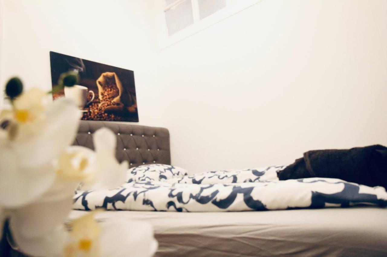 Modern Double Room Js A 비엔나 외부 사진