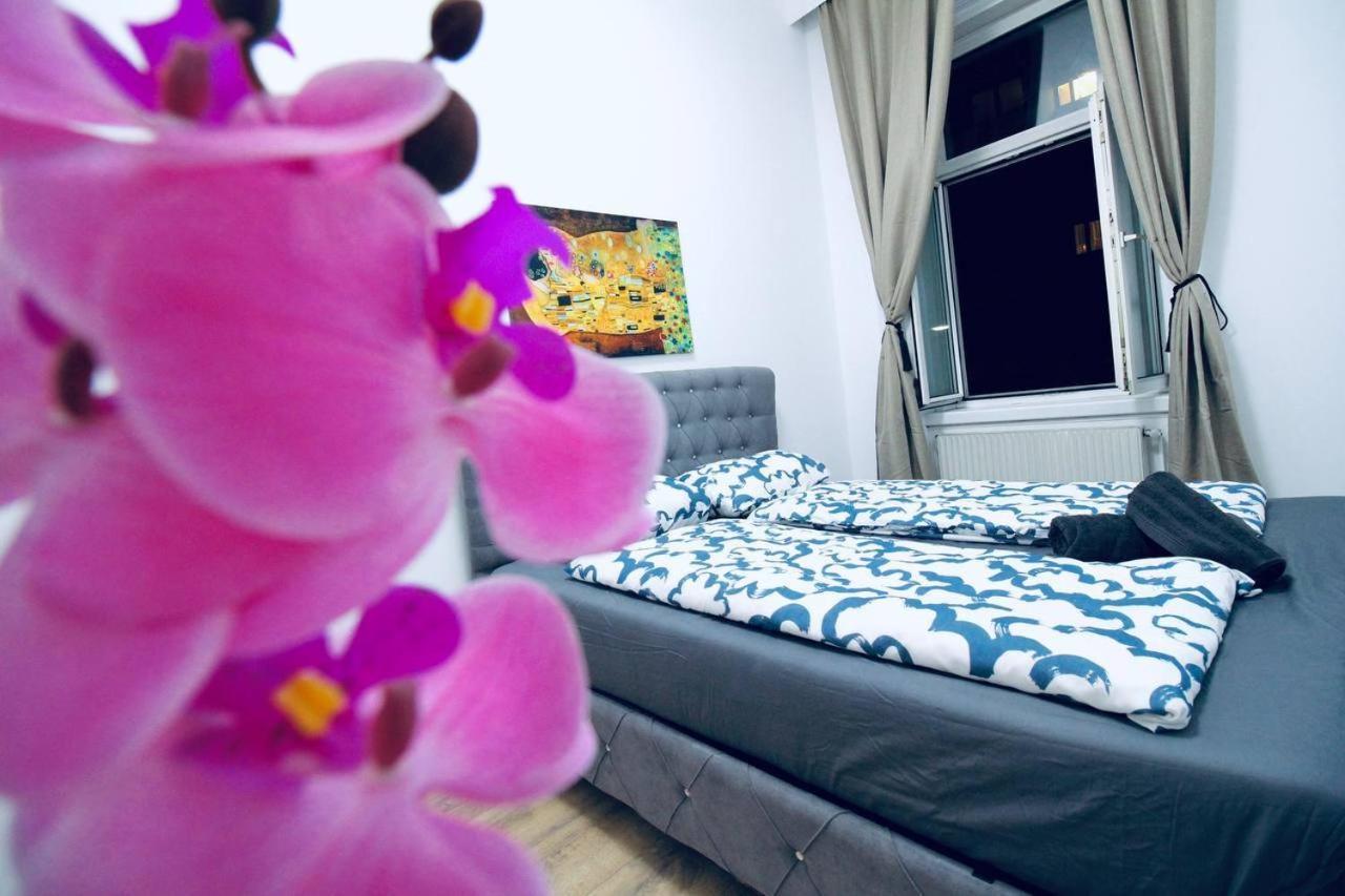 Modern Double Room Js A 비엔나 외부 사진