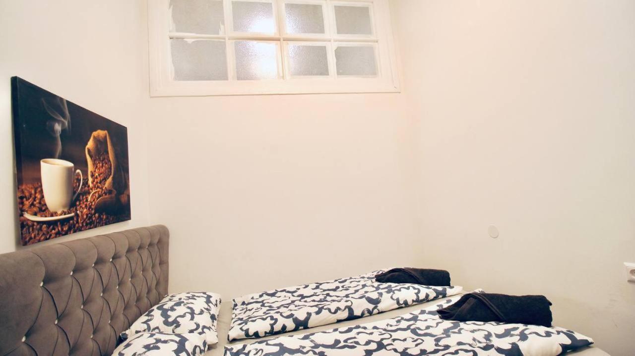 Modern Double Room Js A 비엔나 외부 사진