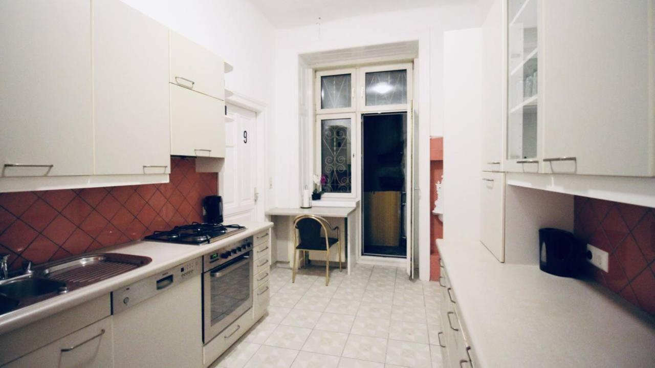 Modern Double Room Js A 비엔나 외부 사진